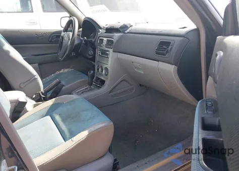 2005 Subaru Forester 2.5X z USA, uszkodzony, nr VIN JF1SG63615H744650